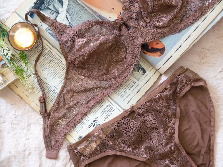 Lingerie ensembles